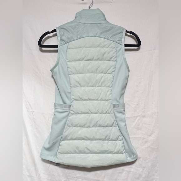 NWT Lululemon Down For It All Puffer Vest - Delicate Mint - Outdoor Winter Fall - Picture 16 of 16